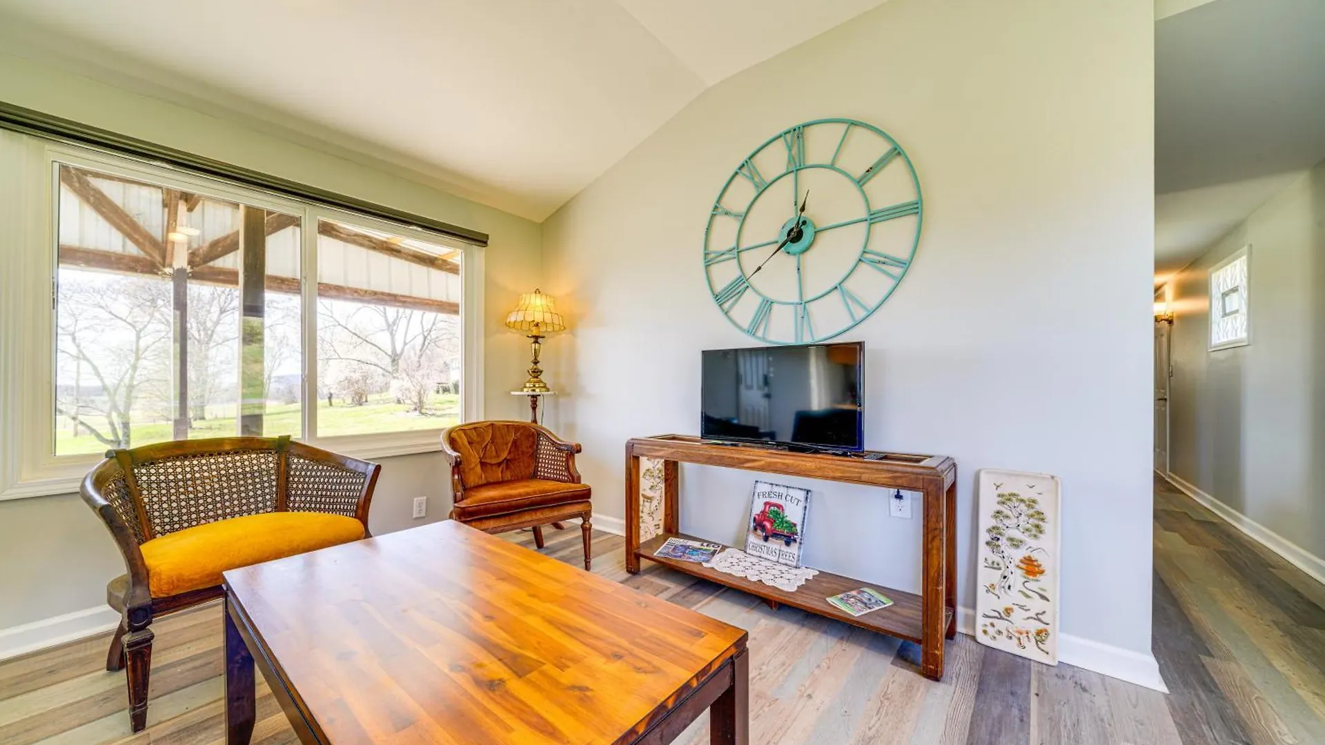 3 Mi To Caesars Casino Indiana Retreat With Patio! Villa Louisville