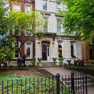 Dupont Mansion Bed & Breakfast