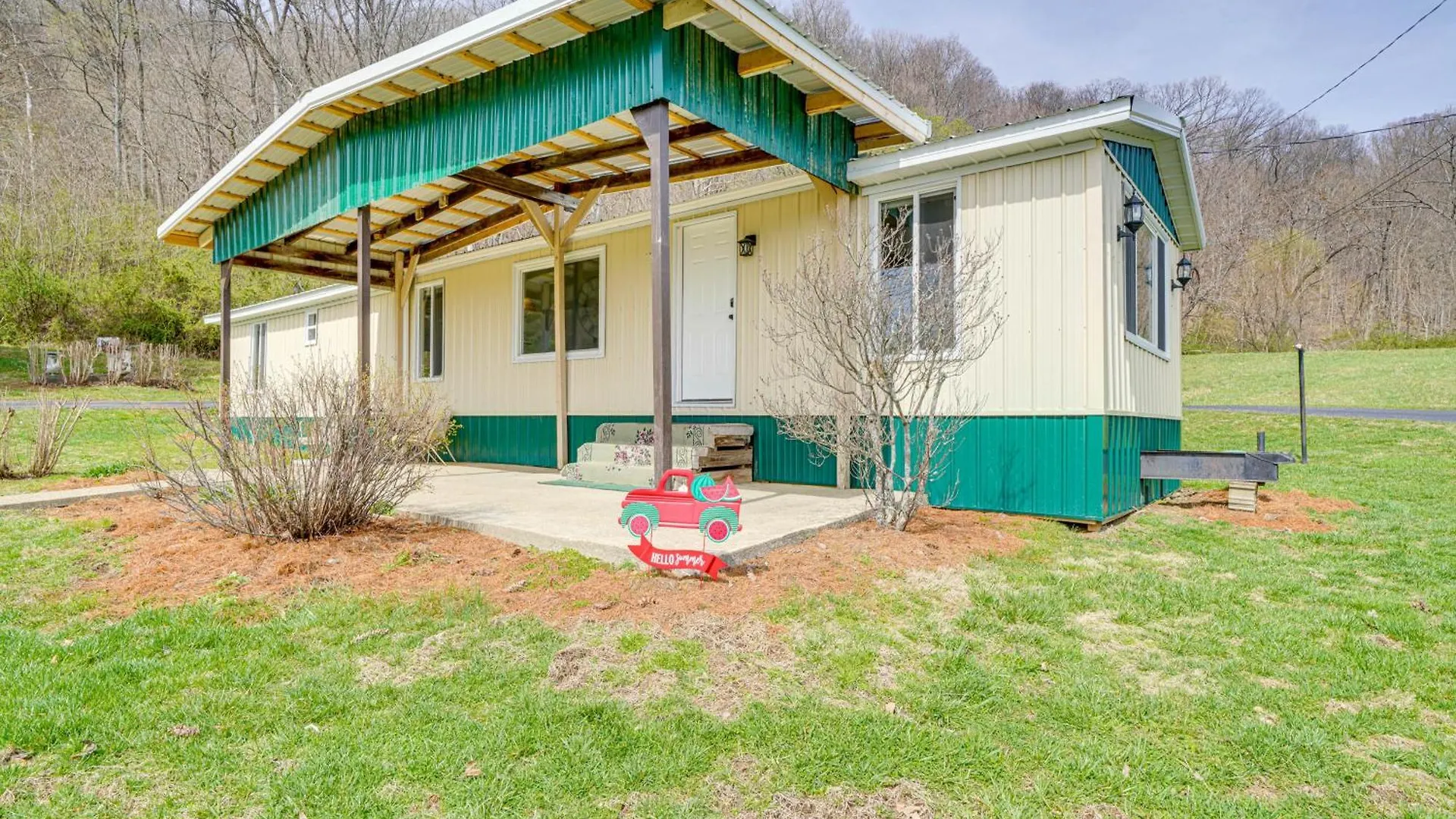 Holiday home 3 Mi To Caesars Casino Indiana Retreat With Patio! Villa Louisville United States